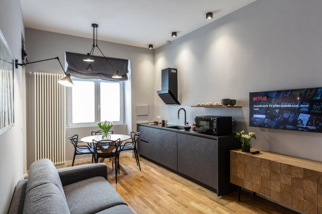 Ca'Milla Luxury Apartments Triëst Buitenkant foto